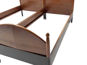 Willem Penaat Art Deco Amsterdamse School Twin Beds for Metz & Co., 1920s